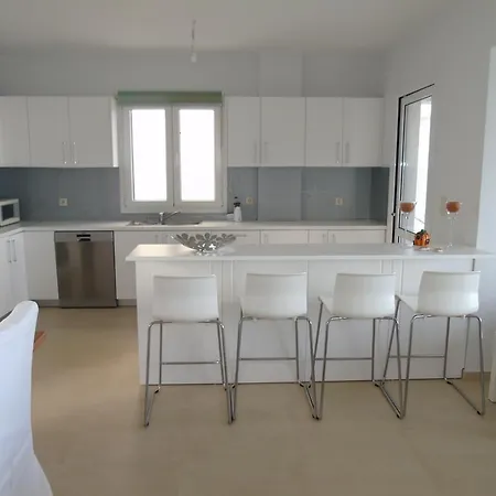 Lefki 14 *