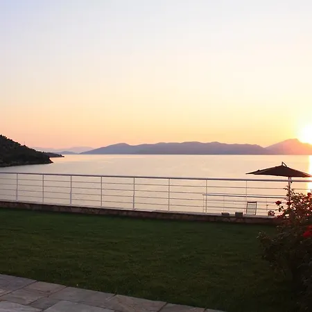 Lefki 14 *