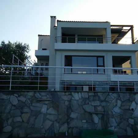 Lefki 14 Holiday home Pteleos